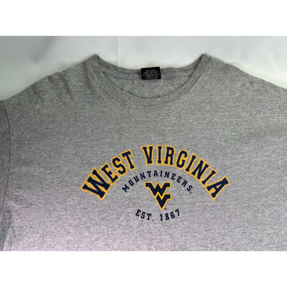 VINTAGE West Virginia Mountaineers Men 2XL Gray Graphic T Shirt Gear for Sports